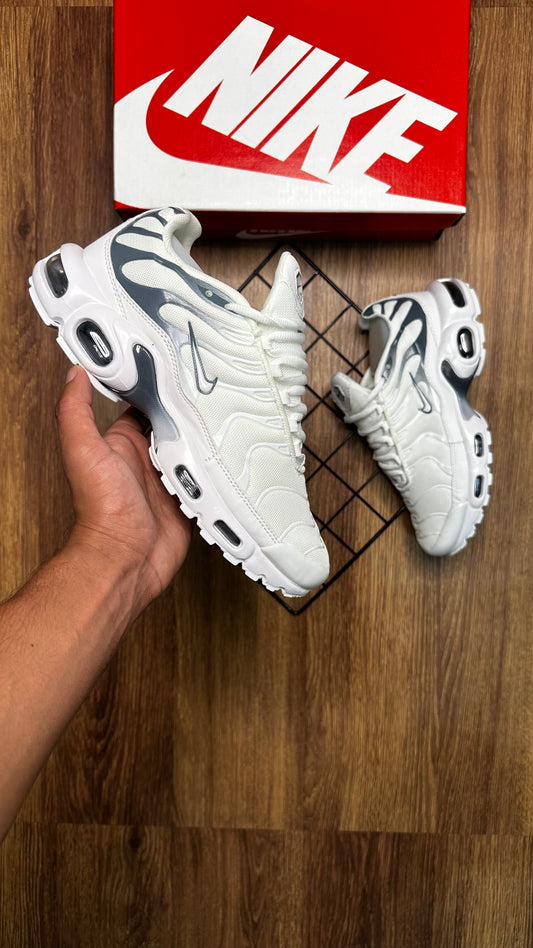 Air max Tn - Branco e Cinza escuro