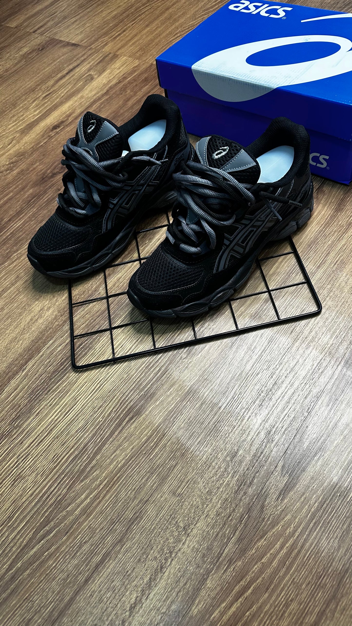 Asics - Preto